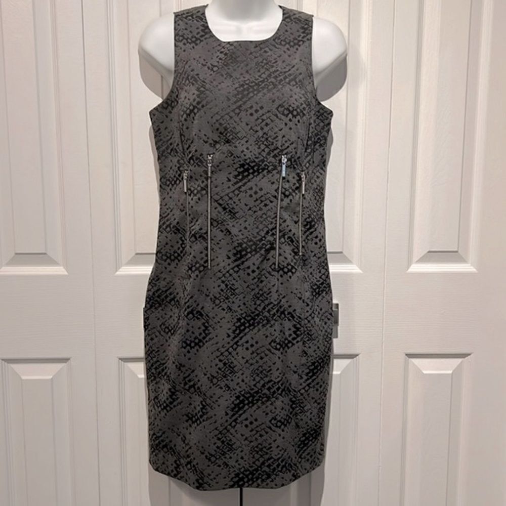 Michael Michael Kors Grey/Black Sleeveless Dress Size 4